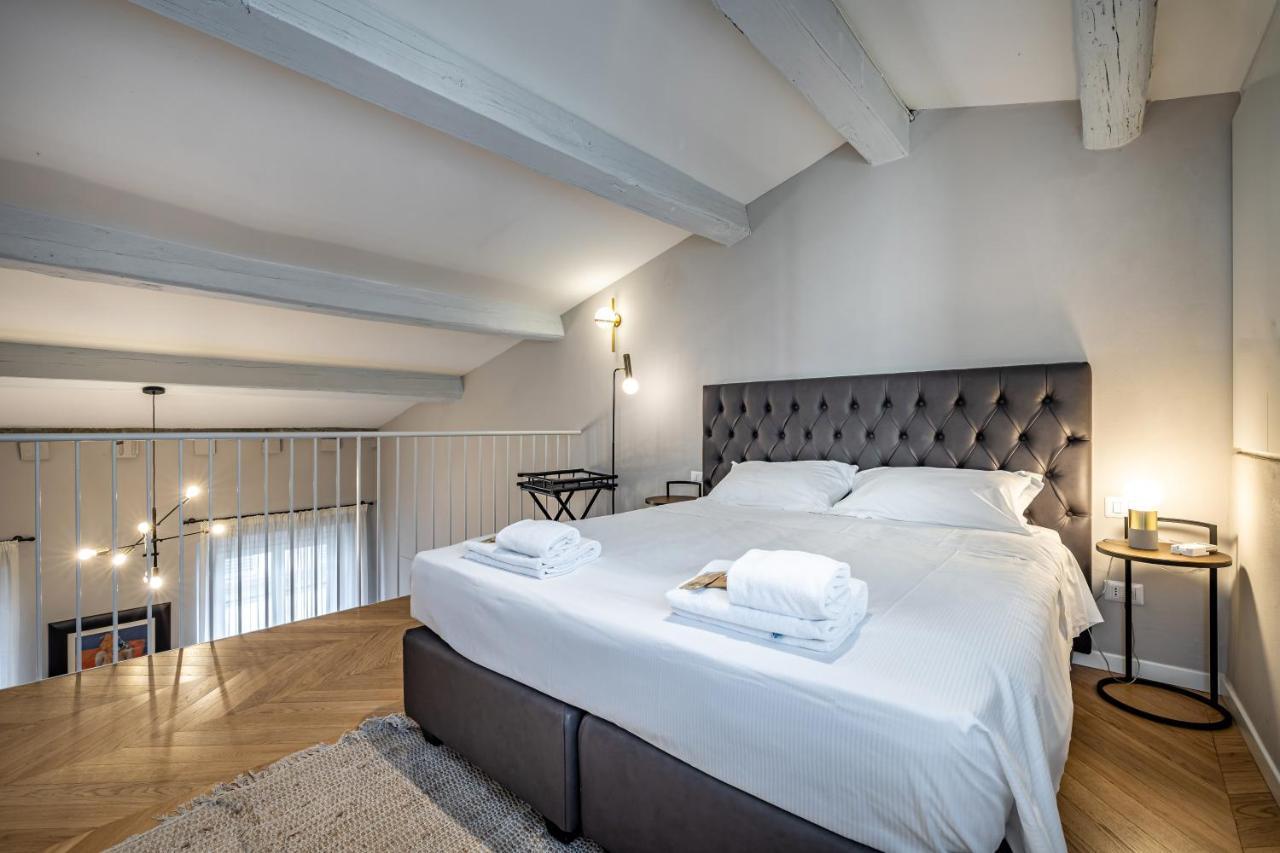 Hs4U Ricasoli Luxury Apartment Near Duomo N. 3 Firenze Bagian luar foto