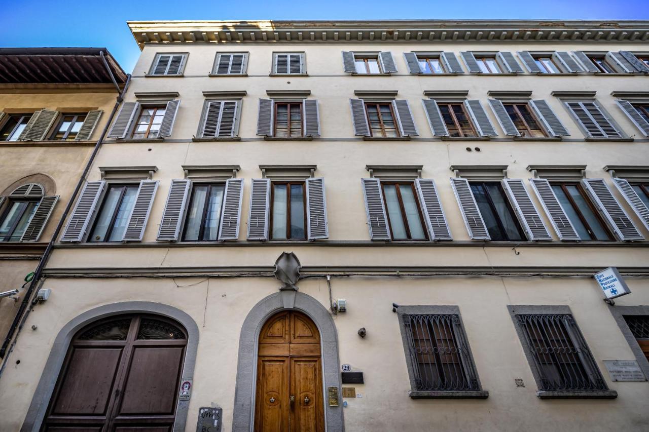 Hs4U Ricasoli Luxury Apartment Near Duomo N. 3 Firenze Bagian luar foto