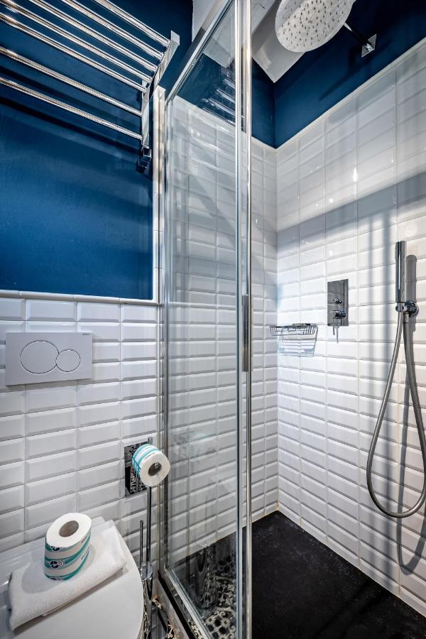 Hs4U Ricasoli Luxury Apartment Near Duomo N. 3 Firenze Bagian luar foto