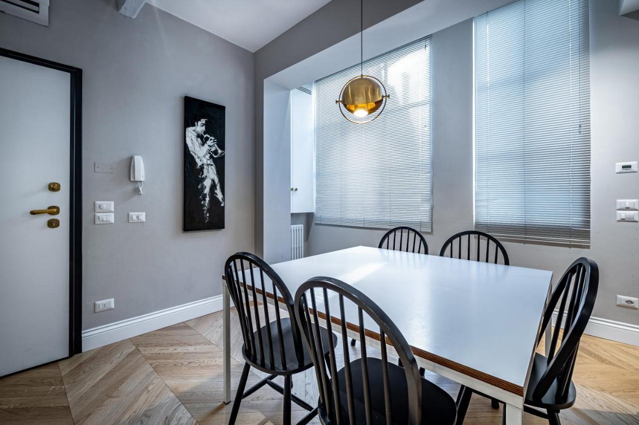 Hs4U Ricasoli Luxury Apartment Near Duomo N. 3 Firenze Bagian luar foto